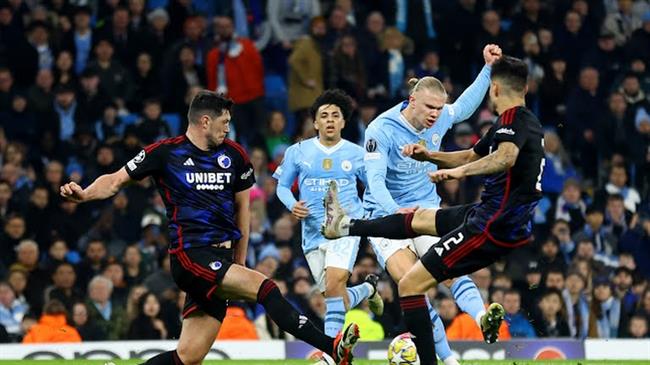 Erling Haaland tiep tuc ghi ban cho Man City
