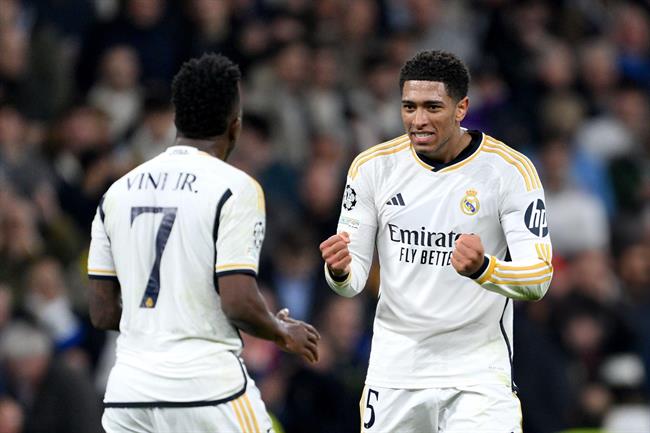 Jude Bellingham đi vào lịch sử Champions League