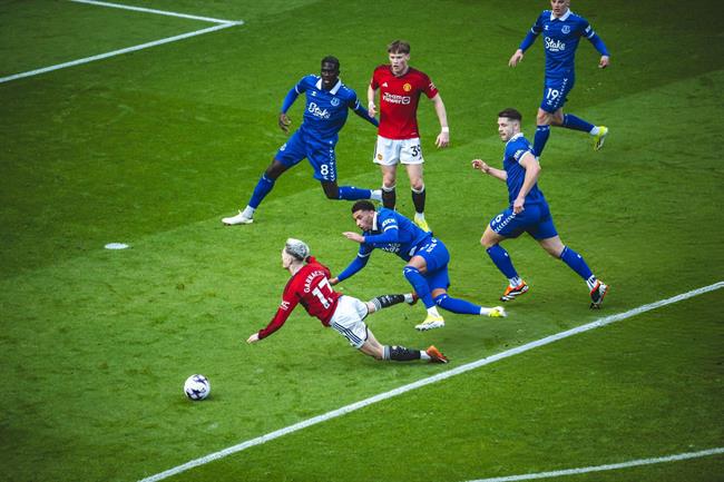 Alejandro Garnacho hạnh phúc sau chiến thắng của MU trước Everton 1