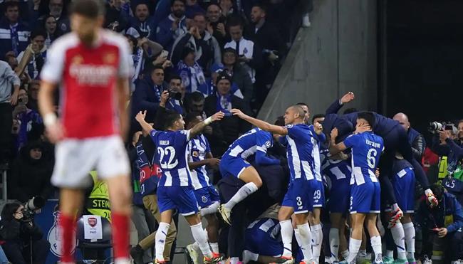 Arsenal thua Porto 0-1 o luot di vong 1/8 C1 mua nay