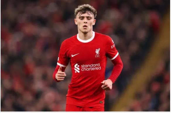 Bobby Clark dính chấn thương ở trận đấu với Sparta Praha Bobby Clark dinh chan thuong o tran dau voi Sparta Praha