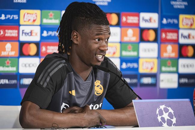 MU muốn gây sốc với Eduardo Camavinga