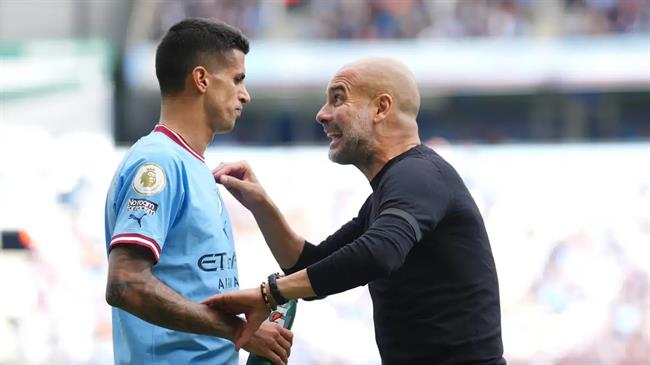 Cancelo Pep Guardiola