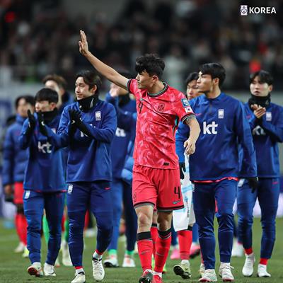 Kim Min-jae không nghĩ ĐT Thái Lan đá hay đến vậy trước Hàn Quốc 1 Kim Min-jae không nghĩ ĐT Thái Lan đá hay đến vậy trước Hàn Quốc 1