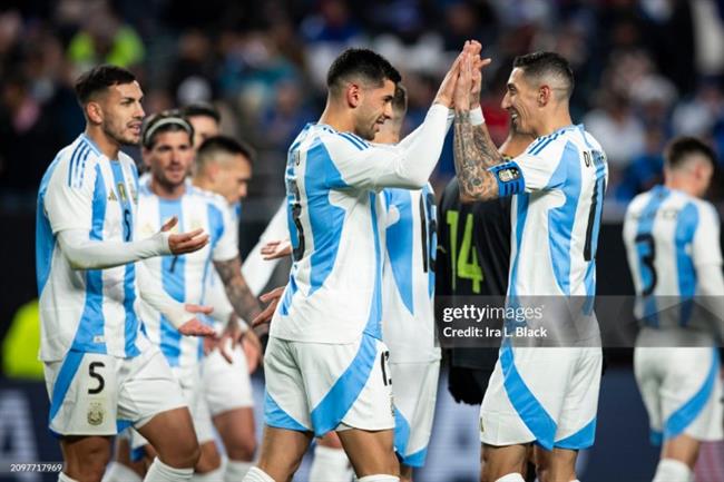 Argentina danh bai El Salvador voi ty so 3-0