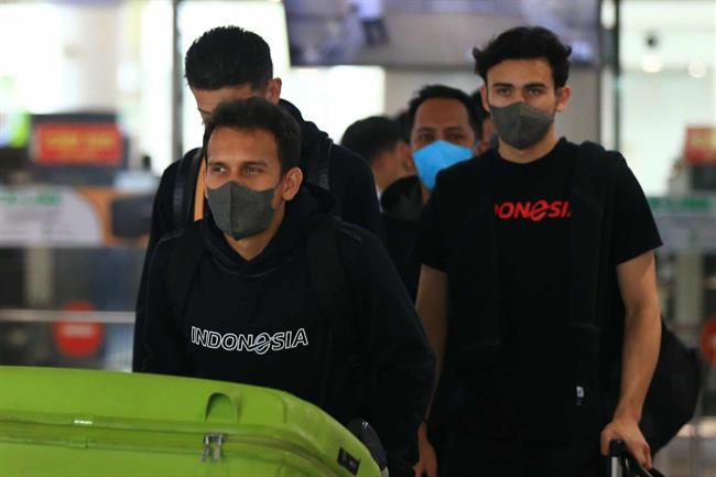 VIDEO: ĐT Indonesia đã có mặt tại Hà Nội