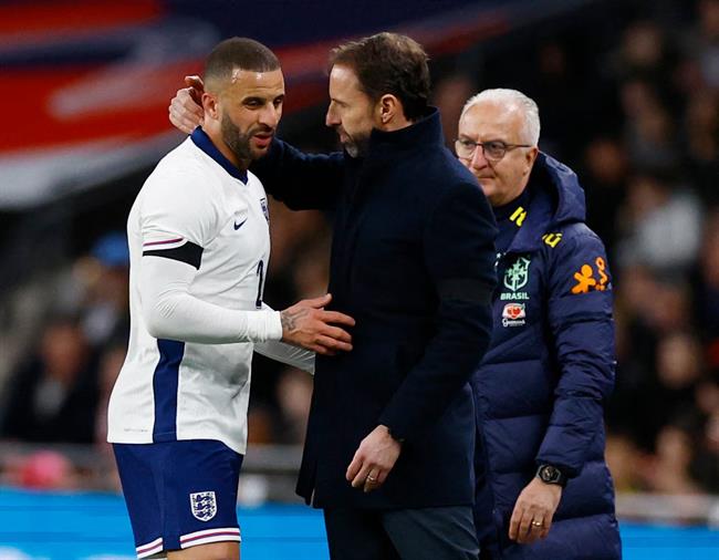 HLV Southgate cập nhật tình hình chấn thương của Kyle Walker