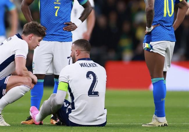 Vinicius gọi Kyle Walker là hậu vệ xuất sắc nhất thế giới 1