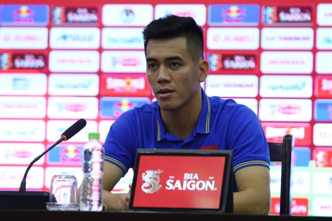 Tiến Linh quyết tâm ghi bàn vào lưới Indonesia