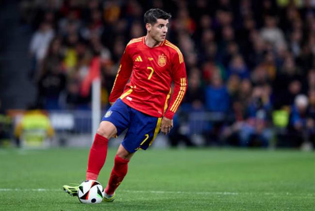 HLV TBN thất vọng với hành động của CĐV với Alvaro Morata 