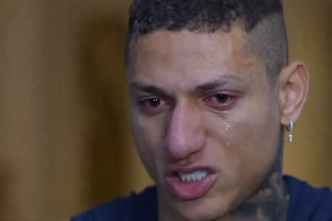 VIDEO: Richarlison khóc nức nở kể về giai đoạn bị trầm cảm