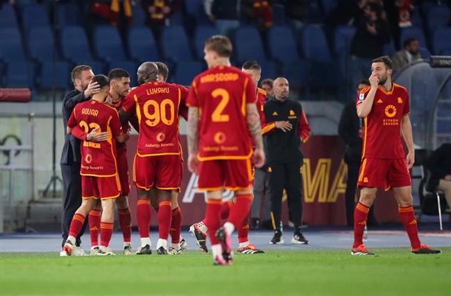 Nhận định Napoli vs Roma (23h00 ngày 284) Còn nước còn tát 2 Nhận định Napoli vs Roma (23h00 ngày 284) Còn nước còn tát 2