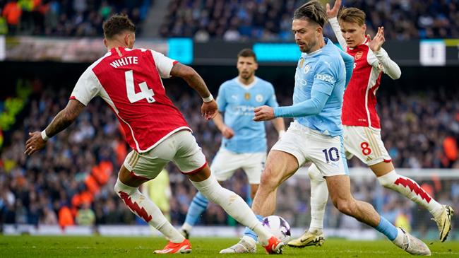HLV Arteta không muốn Arsenal hài lòng với 1 điểm trước Man City 1