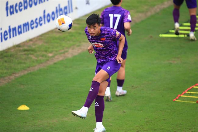 HLV Hoàng Anh Tuấn loại 2 cầu thủ cao nhất đội, chốt danh sách 23 cầu thủ dự U23 châu Á