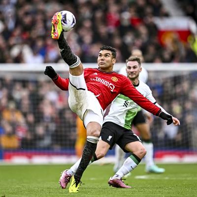 Casemiro mất ngủ vì phong độ của Man United