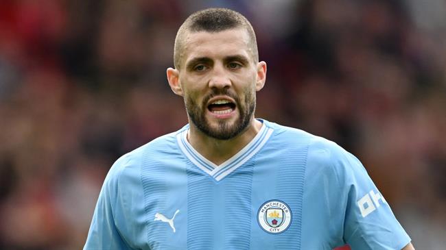 Kovacic tiết lộ lý do gia nhập Man City mùa hè năm ngoái