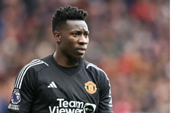 Jamie Redknapp to ra thong cam voi Andre Onana