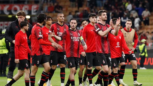 Nhận định Roma vs AC Milan (02h00 ngày 1904) Ngược dòng được không 2