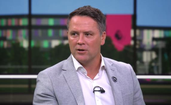 Michael Owen ke ten ba cau thu se cai thien Arsenal