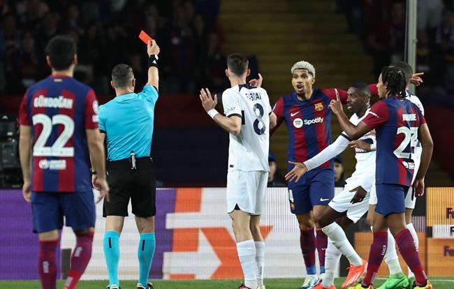 Ronald Araujo đáp trả nhận xét của Ilkay Gundogan 1