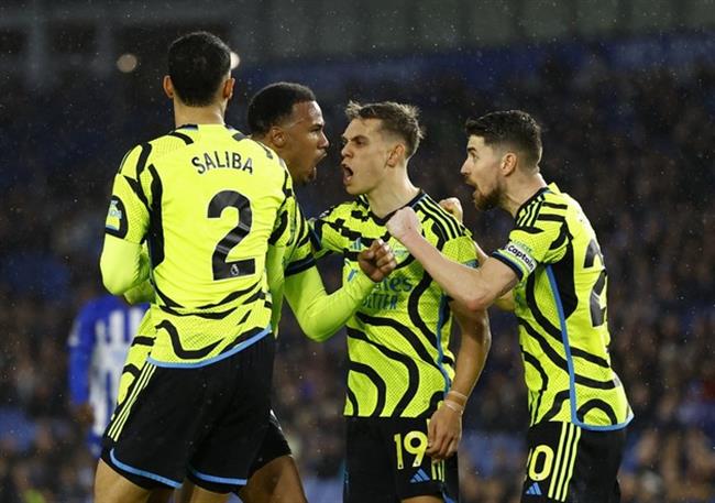 Arsenal đang xếp thứ 2 trên BXH Ngoại hạng Anh mùa này Arsenal dang xep thu 2 tren BXH Ngoai hang Anh mua nay