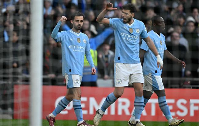Bernado Silva kiệt sức sau một tuần căng thẳng cùng Man City
