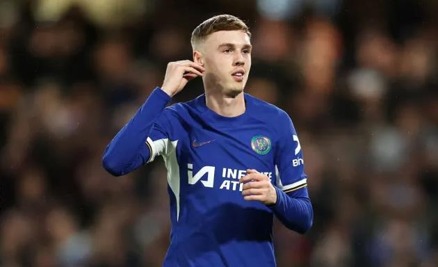 Dwight Yorke gửi lời khuyên cho Cole Palmer