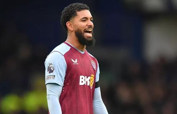 Douglas Luiz đang chơi tốt trong màu áo Aston Villa Douglas Luiz dang choi tot trong mau ao Aston Villa