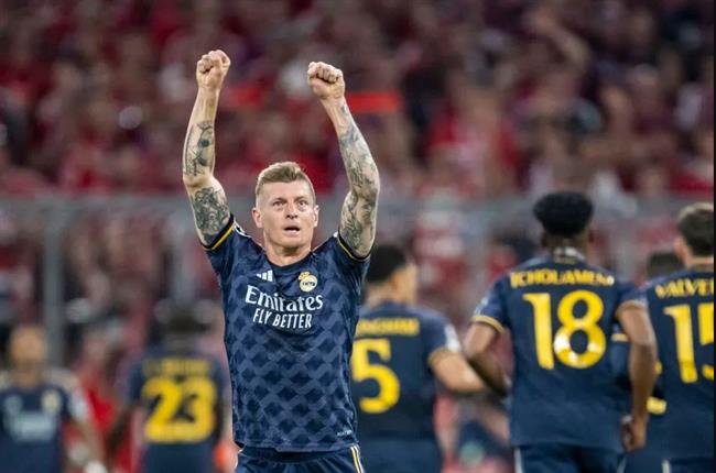 HLV Carlo Ancelotti dua Toni Kroos len may