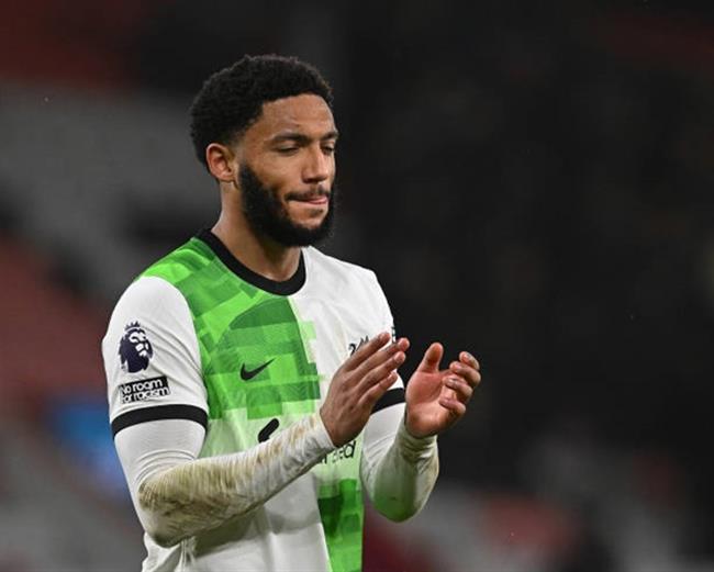 Joe Gomez co the roi Liverpool o He 2024