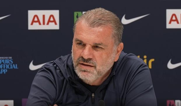 HLV Ange Postecoglou gui canh bao toi Man City 