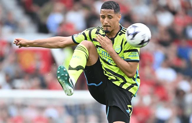 Saliba tỏa sáng trước MU Saliba toa sang truoc MU