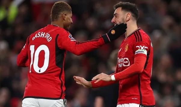 Rashford va Bruno tro lai tap luyen binh thuong