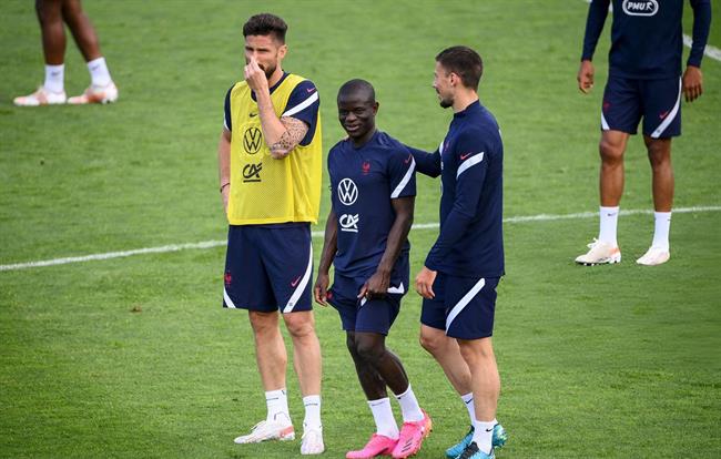 Olivier Giroud hạnh phúc khi Kante được gọi lên ĐT Pháp 1