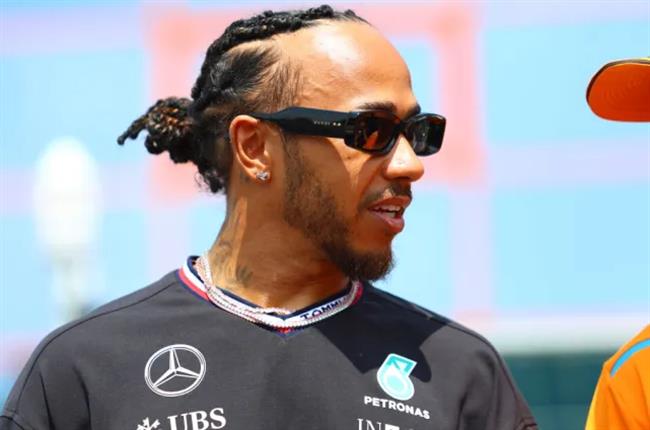 Lewis Hamilton dự đoán Arsenal vô địch Ngoại hạng Anh mùa tới Lewis Hamilton du doan Arsenal vo dich Ngoai hang Anh mua toi