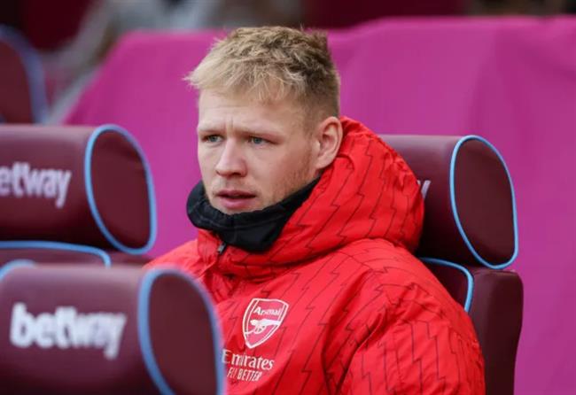 Arsenal được khuyên nên bán Aaron Ramsdale với giá 15 triệu bảng Arsenal duoc khuyen nen ban Aaron Ramsdale voi gia 15 trieu bang