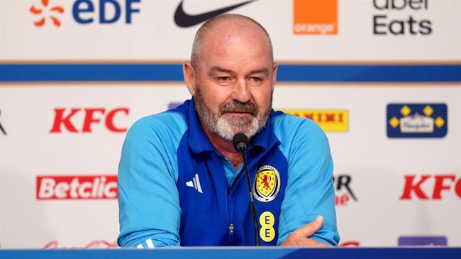 HLV Steve Clarke tuyên bố Scotland không sợ Đức