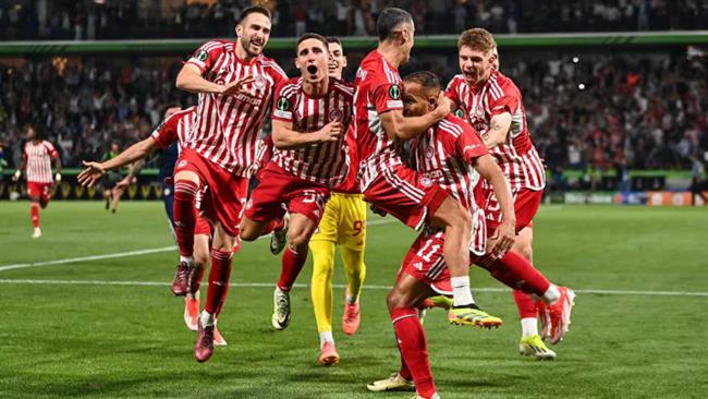 Olympiacos đánh bại Fiorentina 1-0 trong trận chung kết Cúp C3 mua này Olympiacos danh bai Fiorentina 1-0 trong tran chung ket Cup C3 mua nay