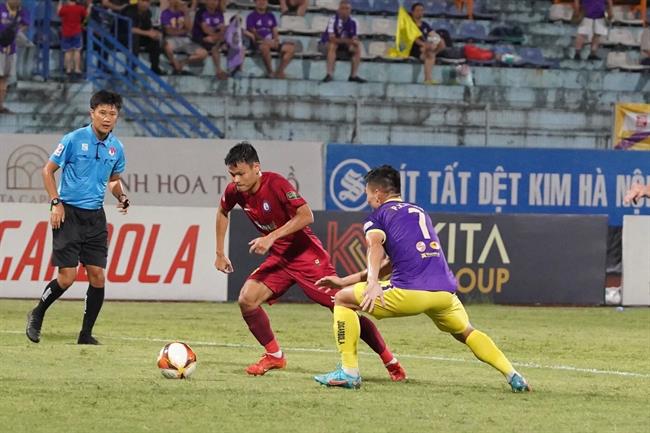 VIDEO: Khánh Hoà bất ngờ mở tỉ số trước Hà Nội FC