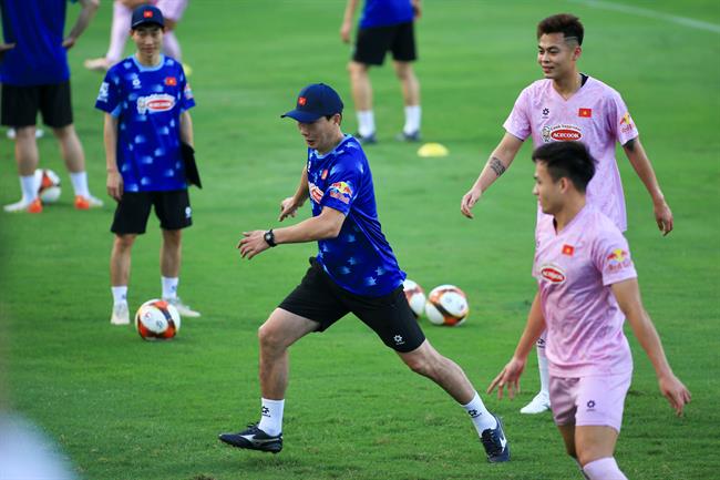 ĐT Việt Nam dưới thời tân HLV Kim Sang Sik và hành trình tìm lại niềm tin