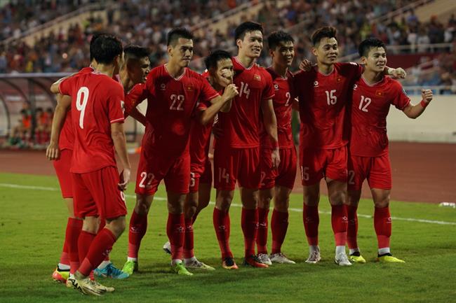 HLV Kim Sang Sik chốt danh sách 23 tuyển thủ Việt Nam cho trận đấu Iraq