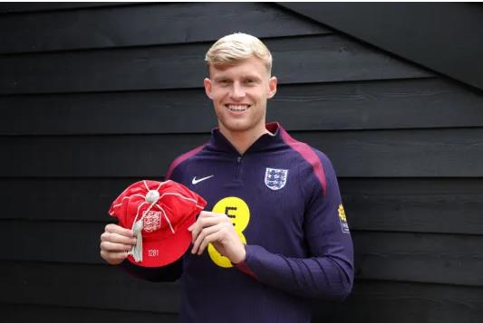 Jarrad Branthwaite không được tham dự Euro 2024 Jarrad Branthwaite khong duoc tham du Euro 2024