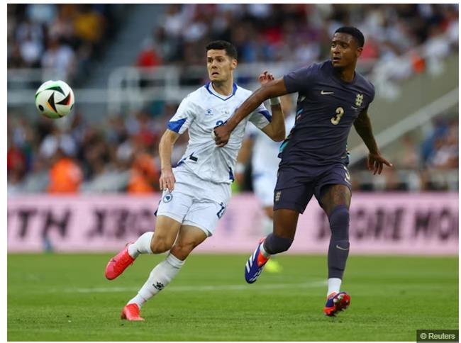 Nhận định Italia vs Bosnia (01h45 ngày 1006) Bước chạy đà cuối cùng 2