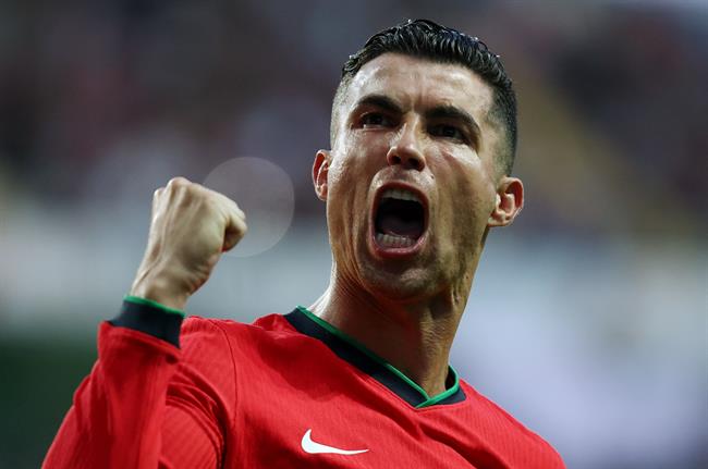 Cristiano Ronaldo thừa nhận không còn nhiều năm thi đấu đỉnh cao