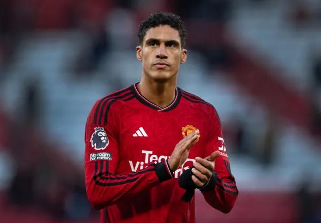 Inter Miami dam fan voi Raphael Varane 