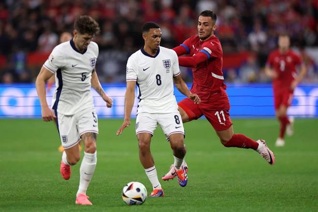 Alexander-Arnold Alexander-Arnold