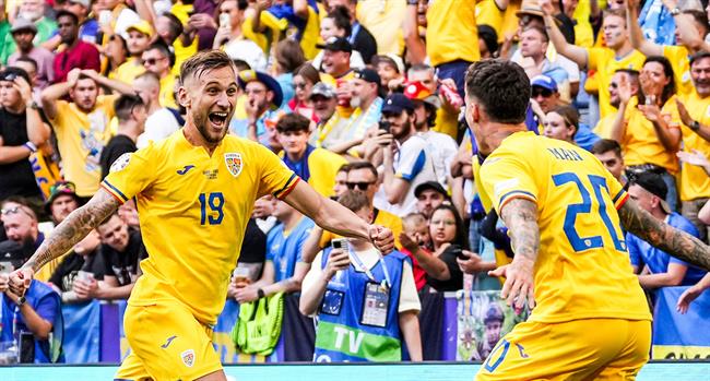 Kết quả Romania vs Ukraine: Denis Dragus ăn mừng bàn thắng Ket qua Romania vs Ukraine: Denis Dragus an mung ban thang