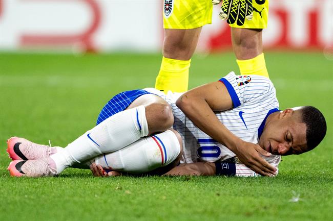 Mbappe bỏ lỡ trận gặp Hà Lan