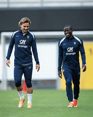 Antoine Griezmann chỉ ra điều ĐT Pháp cần cải thiện ở trận đấu Hà Lan 1