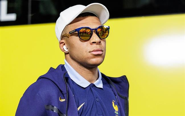 HLV tuyển Pháp báo tin cực vui về Kylian Mbappe trước trận gặp Hà Lan